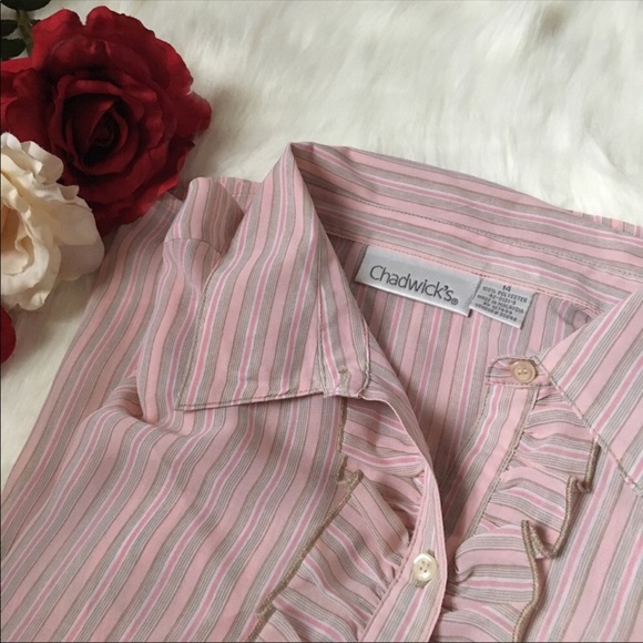 5 for $30 Very Cute Like New Top 14 - Picture 3 of 3